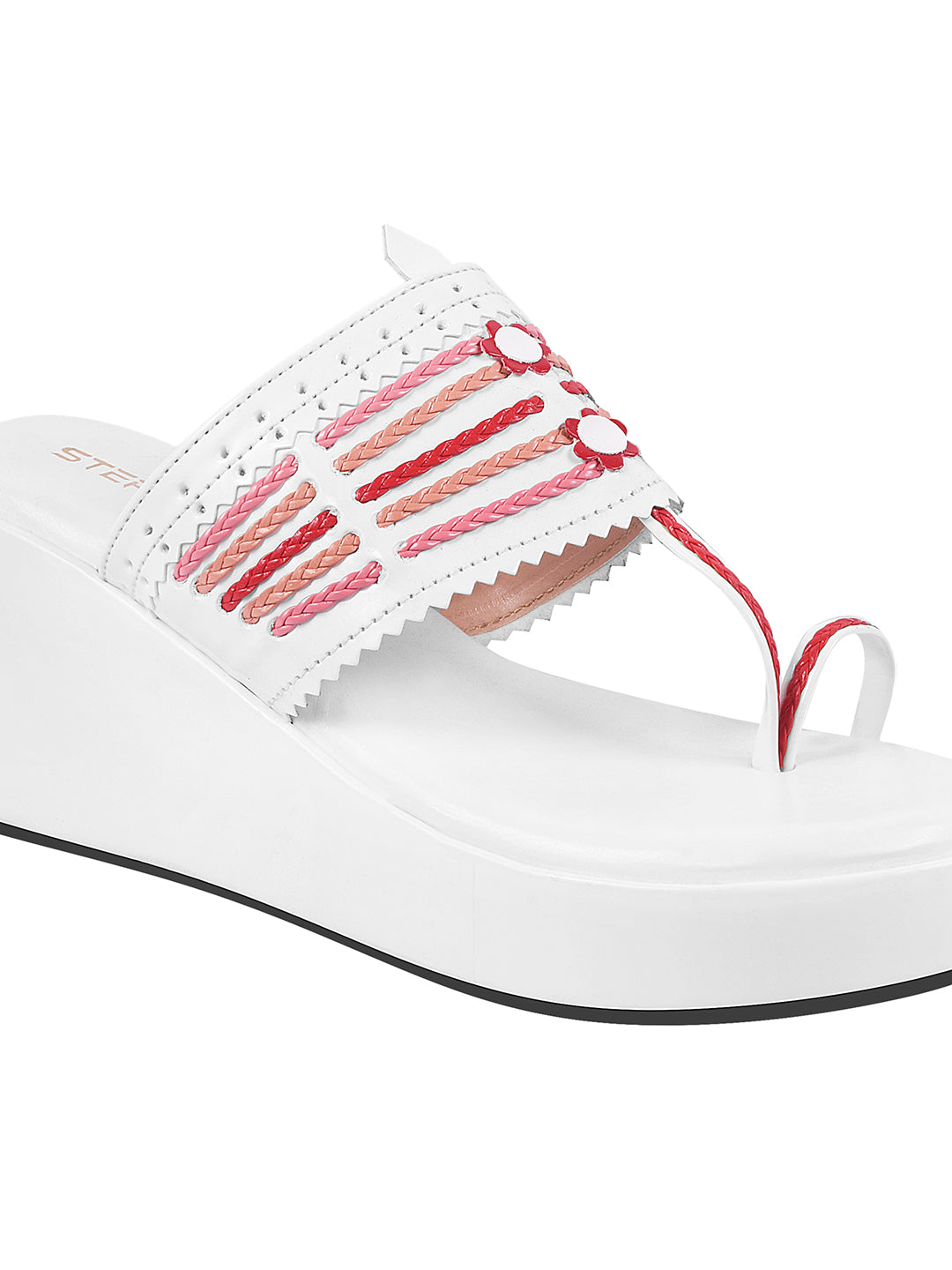 WHITE WOVEN RED STRINGS KOHLAPURI WEDGES