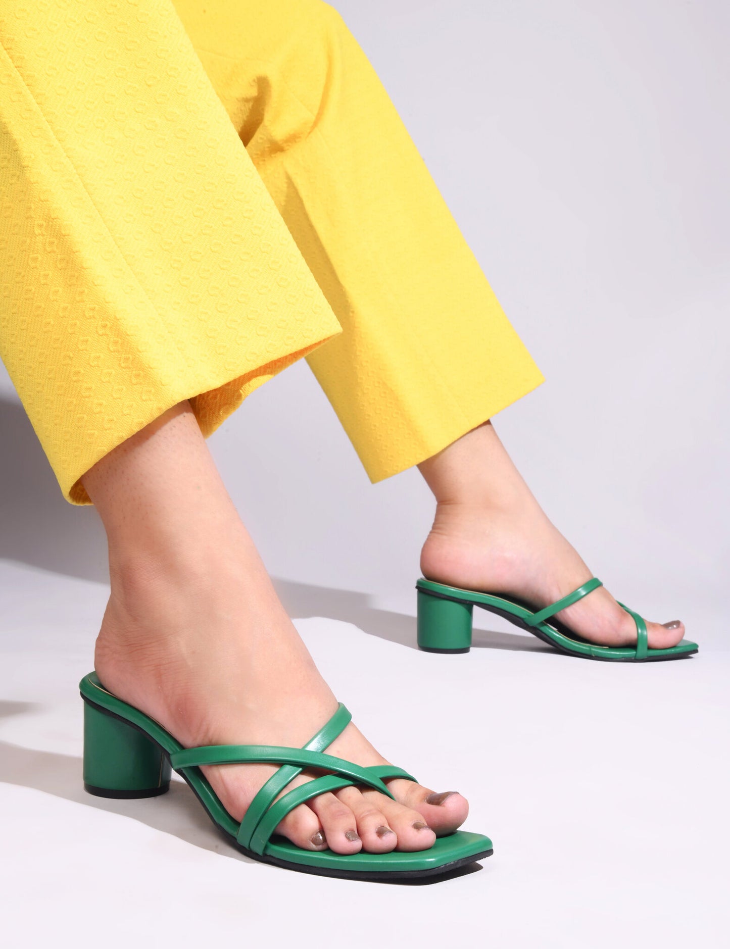 STYLISH CASUAL FAUX LEATHER FLATS FOR WOMEN - GREEN