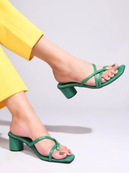 STYLISH CASUAL FAUX LEATHER FLATS FOR WOMEN - GREEN