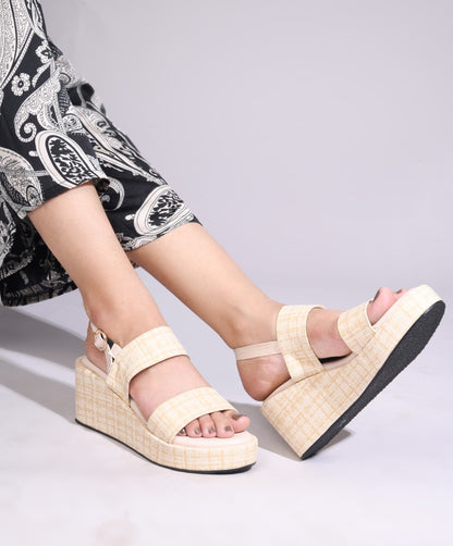 CREAM STRAP COMFY WEDGES