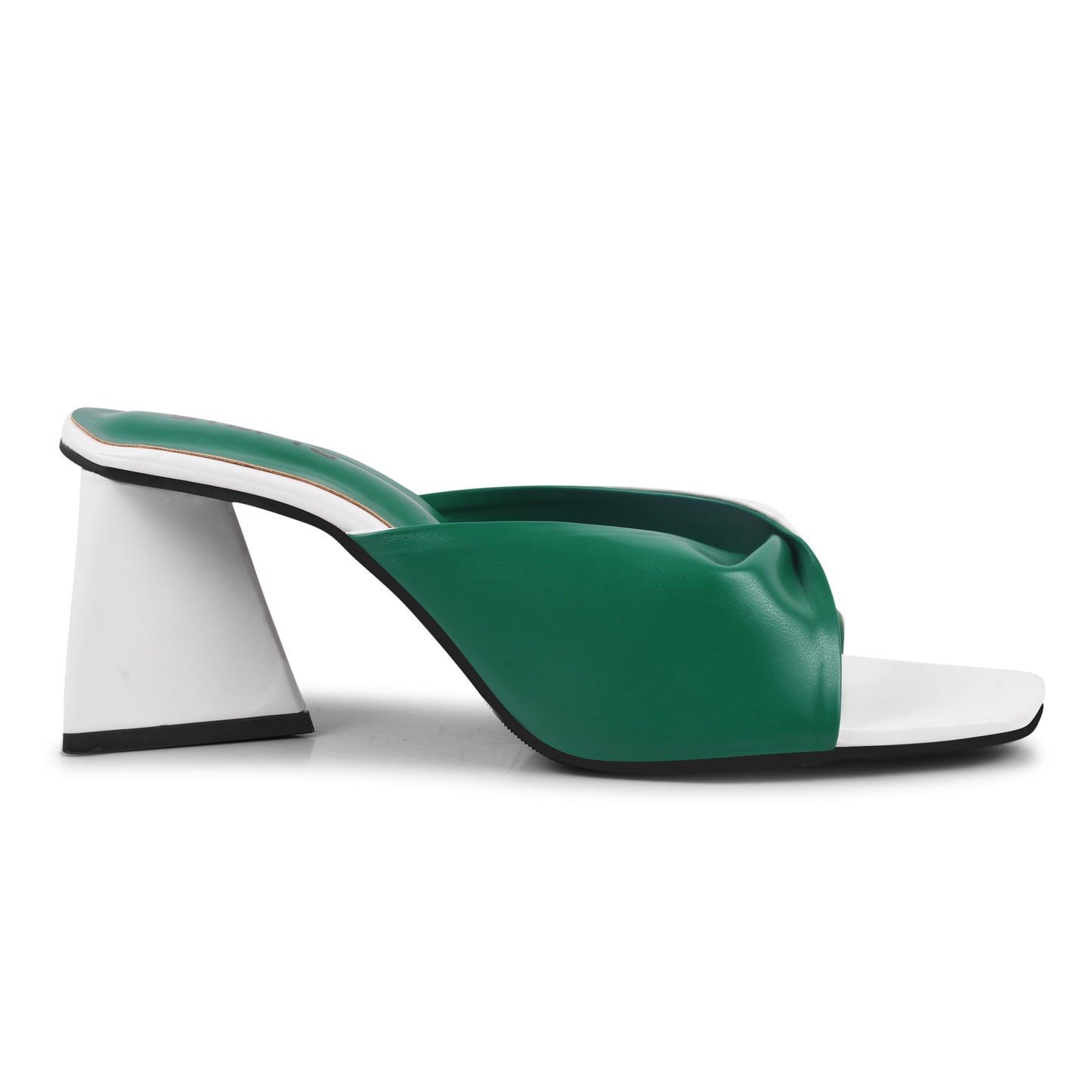 GREEN WHITE TWISTED PATTERN TRIANLGE HEEL