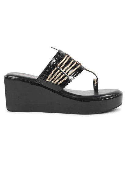 BLACK WOVEN GOLDE STRINGS KOHLAPURI WEDGES